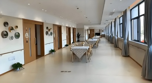 怎样可以申请深圳户口_千金小姐为抢走女主的男友，半夜故意点女主家的20份鸡肉外卖 家的20份鸡肉外卖摘要0岁